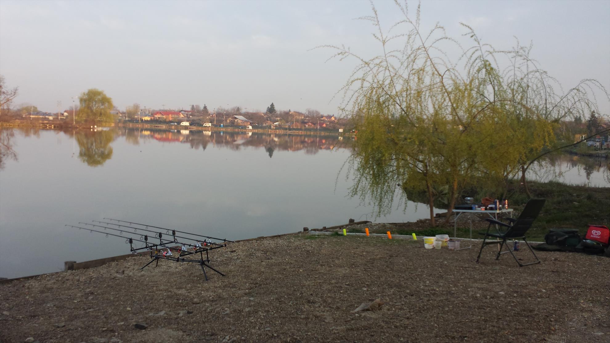 Hermes Peris 19 martie 2016 - 20160319070030.jpg